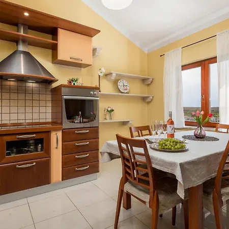 Awesome In With House Sea View Apartment Povljana