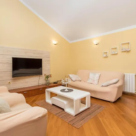Awesome In With House Sea View * Povljana